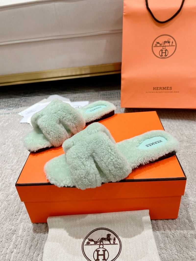 Hermes Slippers